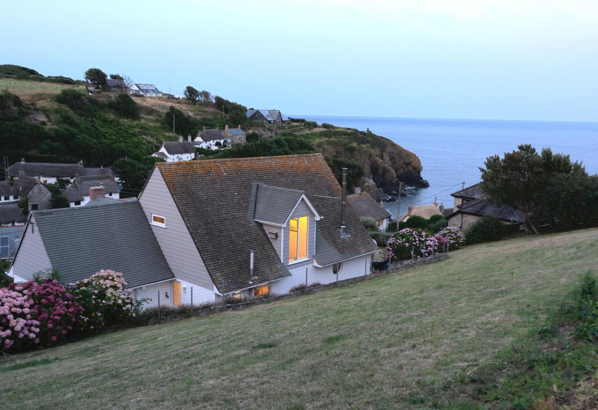 Spinnaker Cadgwith Holiday Home Екстериор снимка